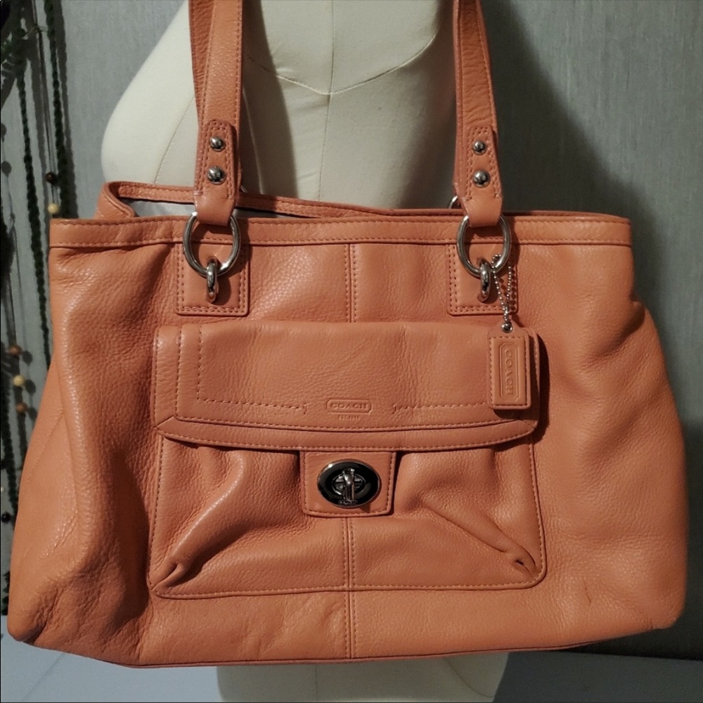 Coach peach leather handbag